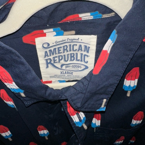 Men’s button down - Picture 3 of 3